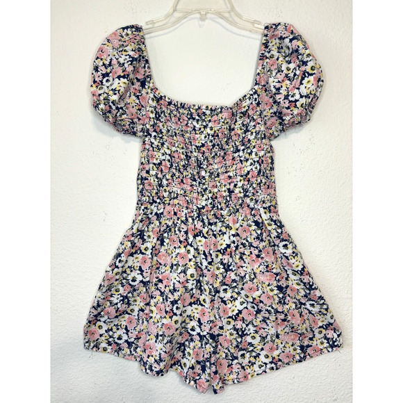 Lily Rose Romper Puff Sleeve Floral Juniors Size Small Vacation Resort‎ Wear - Picture 2 of 9